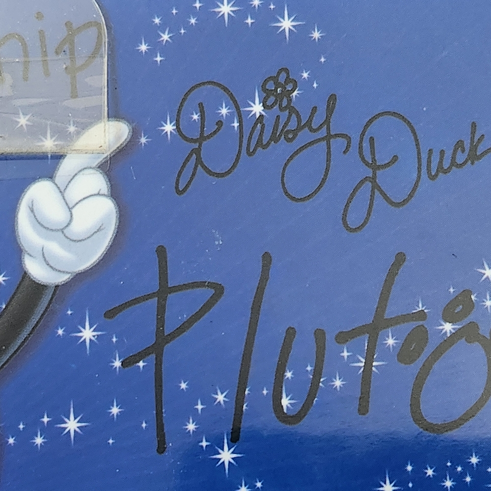 Official Autograph Book - Picture 7 of 7